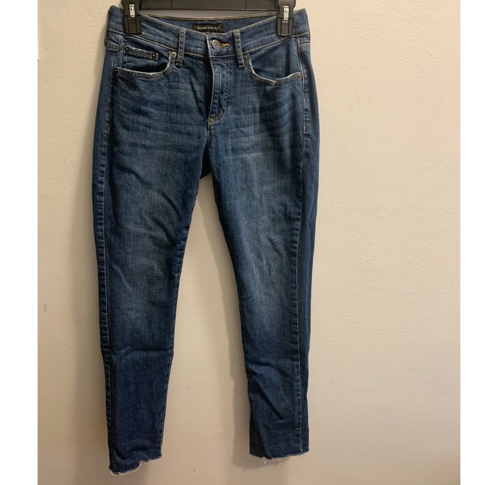 Banana Republic Factory petite straight ankle Jean